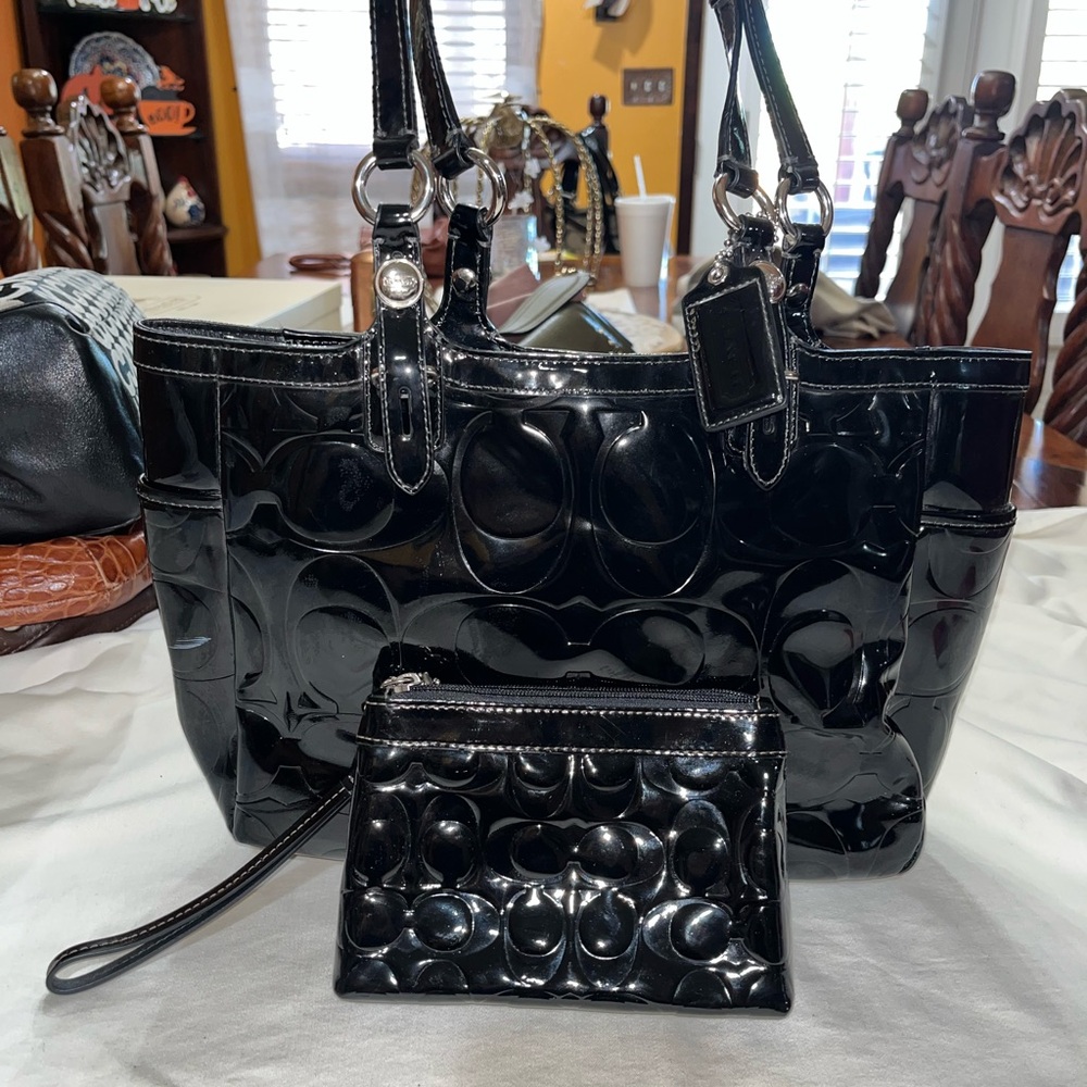 Black Patent Leather Tote and Wristlet Set